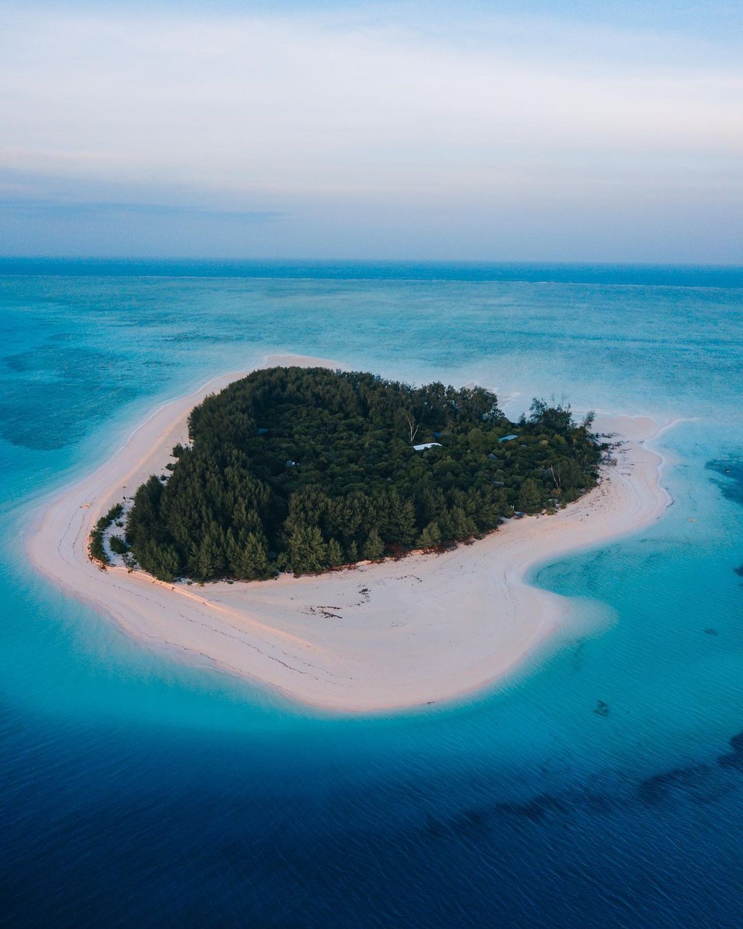 Mnemba Island tour thumbnail